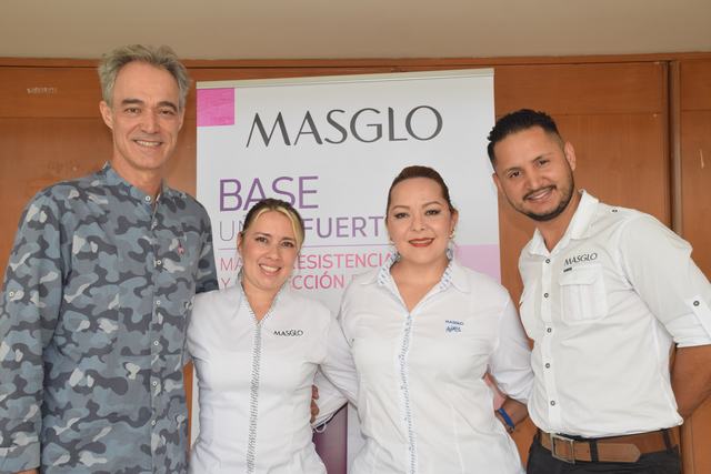 Miguel Pla García, Laura Cortez, Yina Sierra y Albeiro Quintero.